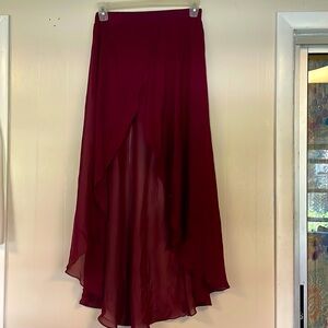 L’atiste by Amy skirt Deep maroon color